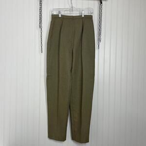 NWT Barami Women’s Black Pleated Front Tapered Office Pants Size 6